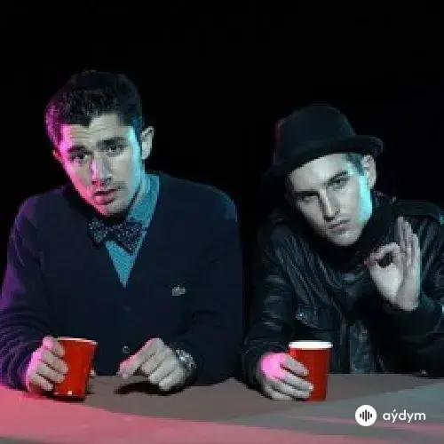 The Cataracs 