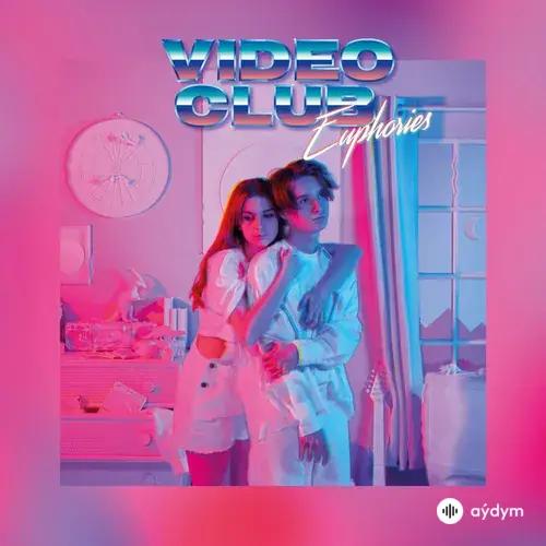 Videoclub -Adèle  Castillon-Mattyeux  - Roi