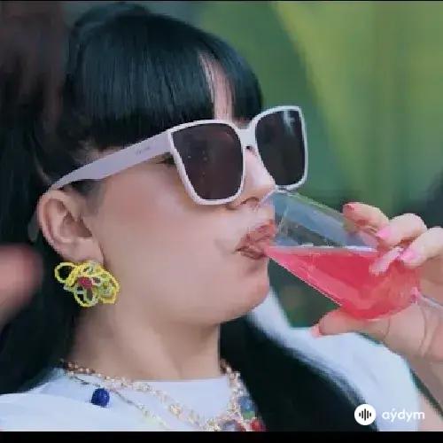 İlhan  Şeşen-Şenol Evgi - Naber Estetik