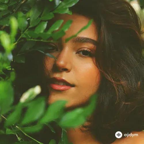 Mariana Froes - Figa De Guiné