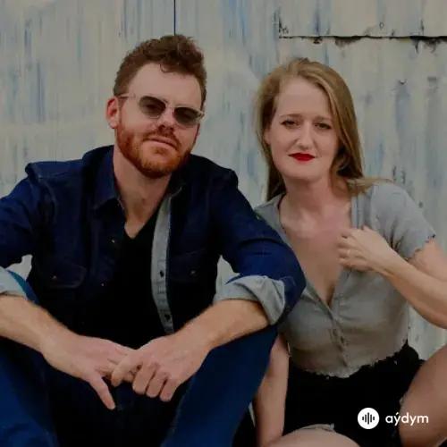 Everybody Loves an Outlaw 