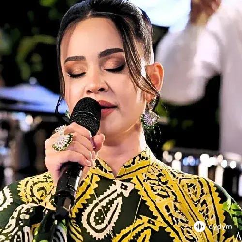 Şasenem Babaýewa - Meniň Saňa Bir Aýtmaly Zadym Bar (Janly Ses) 