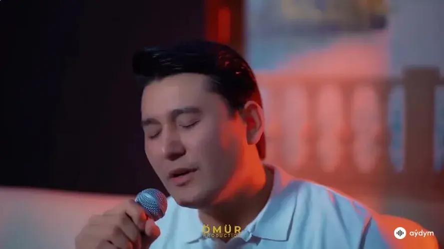 Kim Aglasyn (Janly ses)