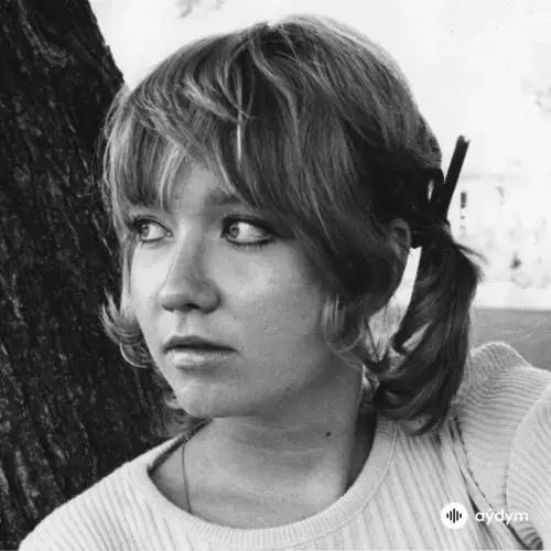 Susan Eloise Hinton