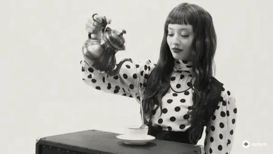 Don't Ever Leave Me (Official Music Video)