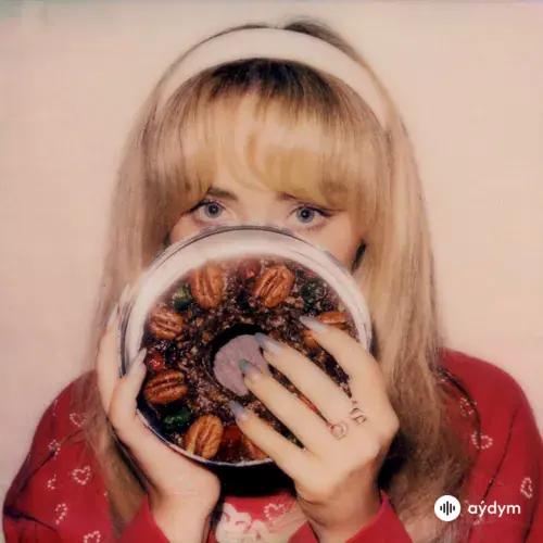 Sabrina Carpenter - white xmas