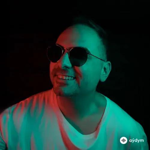 DJ Dark