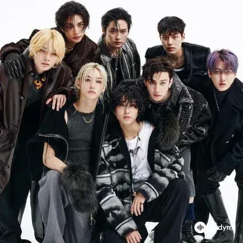 Stray Kids 