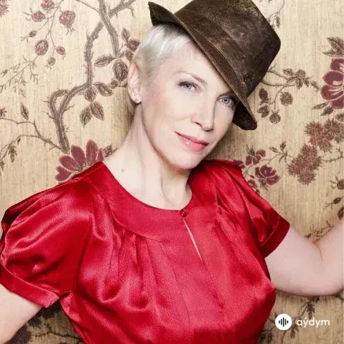 Annie Lennox