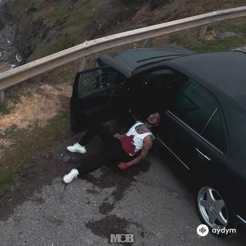 UZI -Mavi  - Gecenin Içine Gir