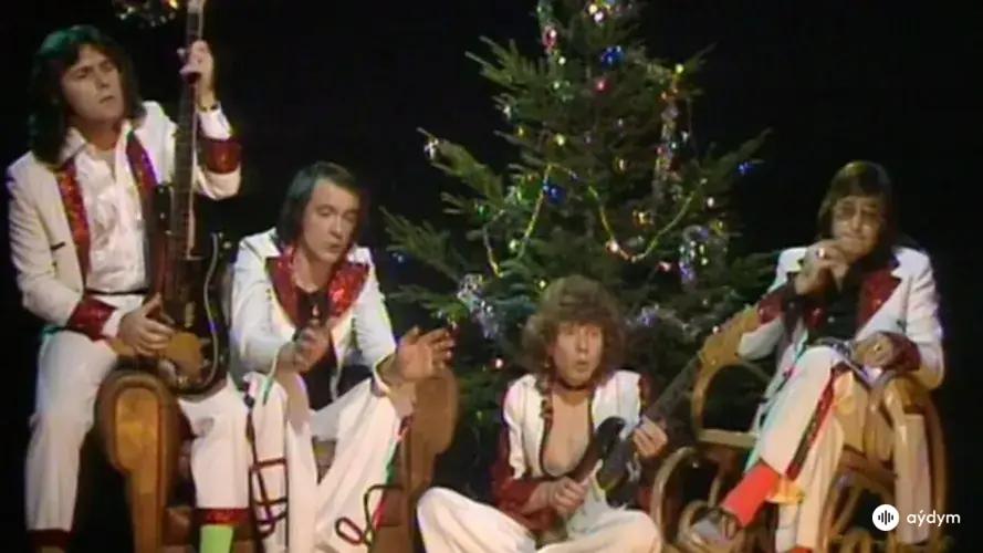 Lonely This Christmas (Official Video)