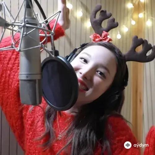 Nayeon - Santa Tell Me (Cover)