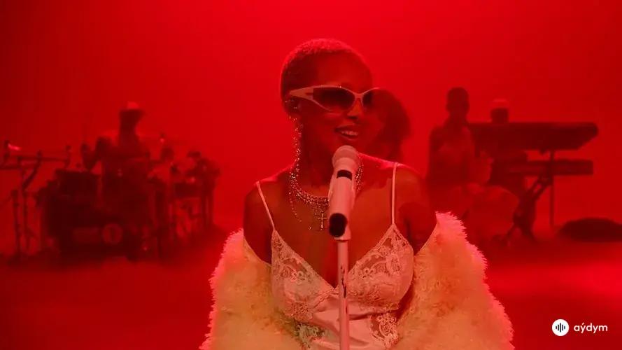 Paint The Town Red in the Live Lounge