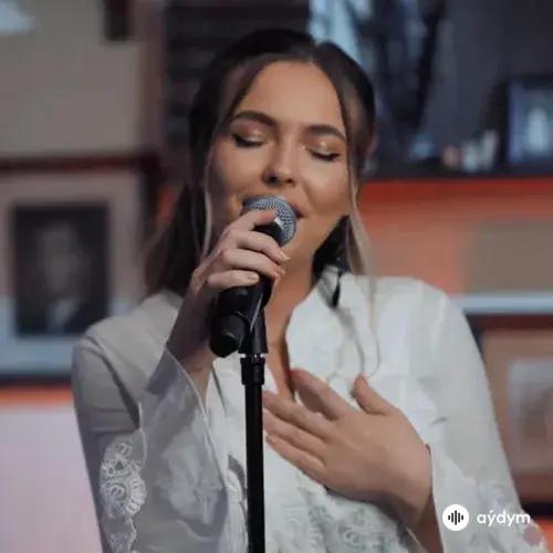 Iulia Plescan - In Doua Vieti