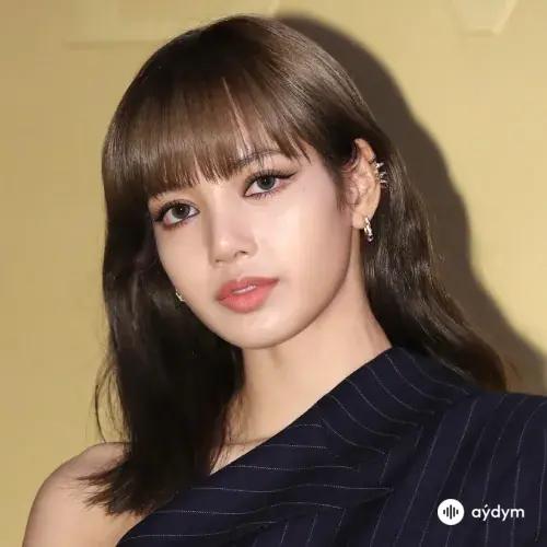 Lisa (Blackpink)