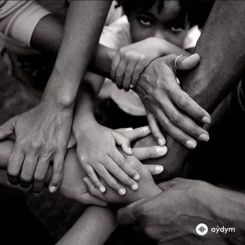 petal rock black