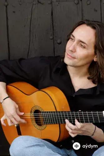 Vicente Amigo