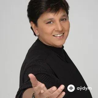 Falguni Pathak