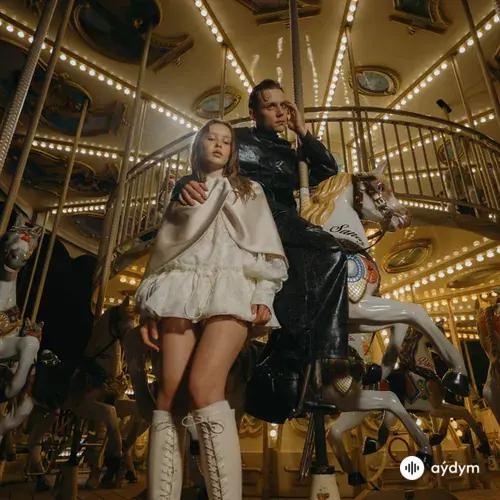 Ваня Дмитриенко-Аня Пересильд - Силуэт (из к/ф «Алиса в Стране Чудес»)