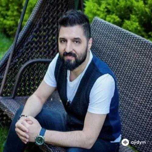 Ceyhun Çelikten