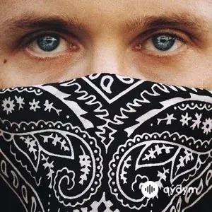 Black Bandana