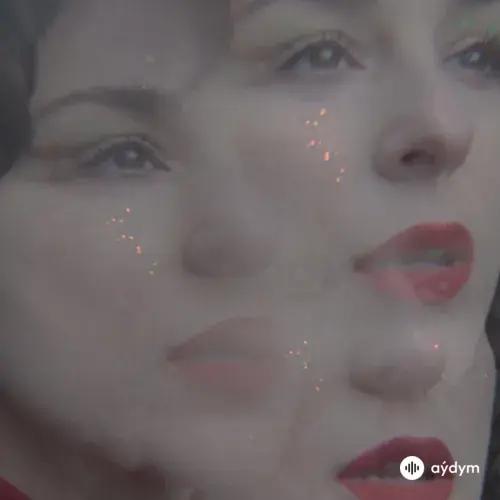 Tugçe Şenogul - Bu Gece