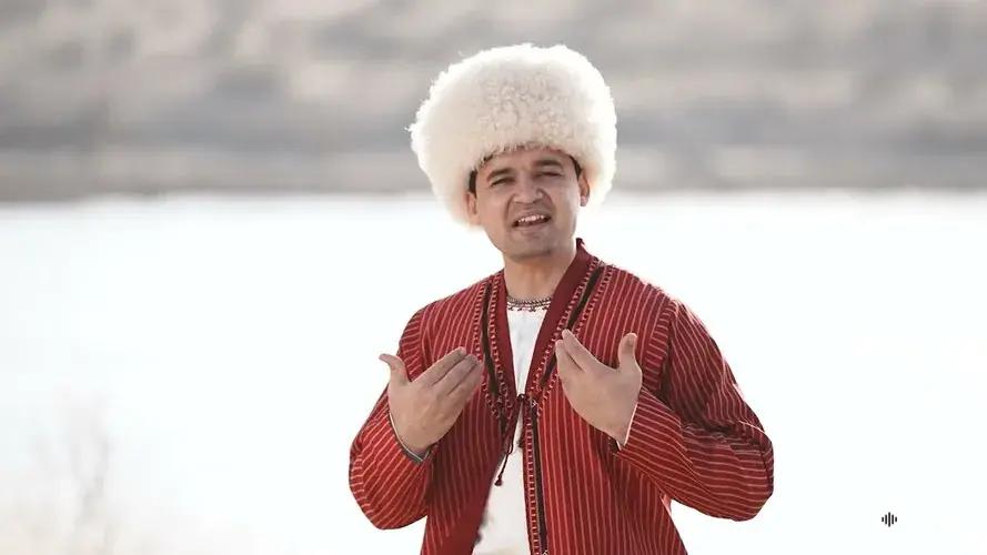 Ak Maýa Gerek