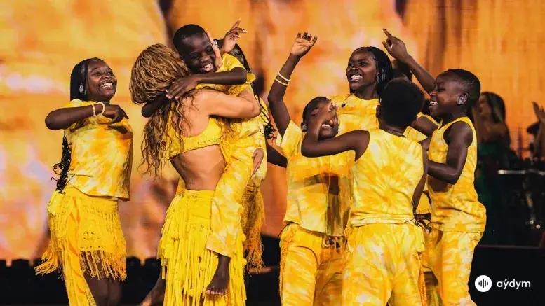 Shakira & Ghetto Kids - Dai Dai (Live from LMYNL World Tour)