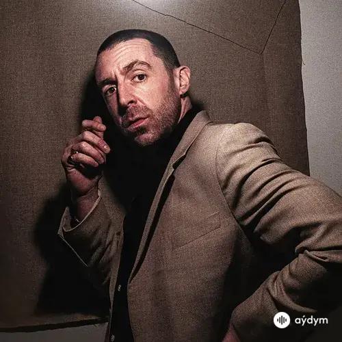 Miles Kane